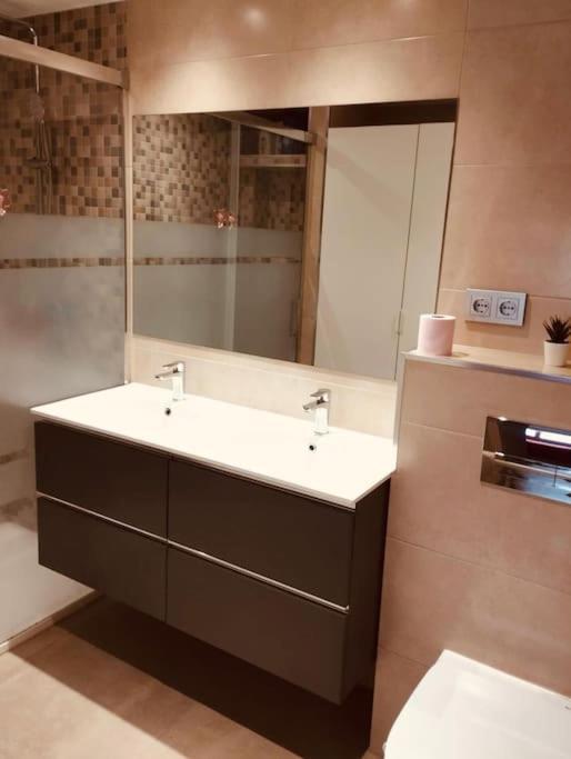 Apartemen Estupendo Apartamento, Playa *